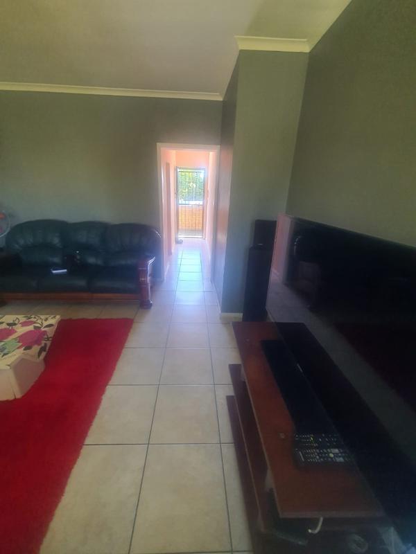 2 Bedroom Property for Sale in Bellville Western Cape